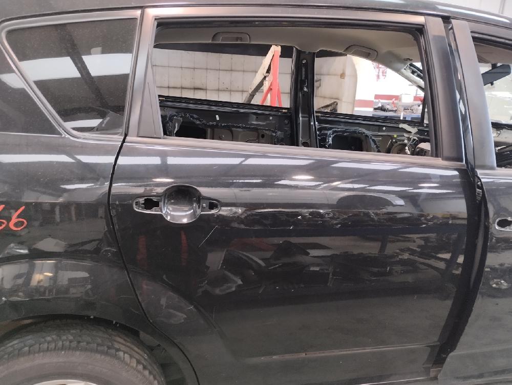 PUERTA TRASERA DERECHA TOYOTA COROLLA VERSO 1.8 AMT 129CV