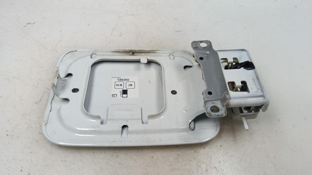 TAPA EXTERIOR COMBUSTIBLE DACIA DUSTER 1.5 MT 115CV | 85KW