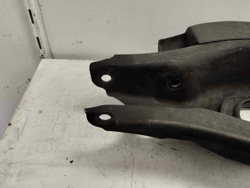BRAZO SUSPENSION INFERIOR TRASERO IZQUIERDO TOYOTA AURIS 2.0 D-4D MT 124CV | 91KW