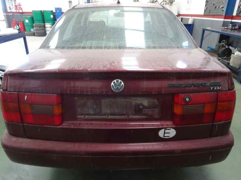 RETROVISOR IZQUIERDO VOLKSWAGEN PASSAT 1995 1.9 TDI MT 90CV | 66KW