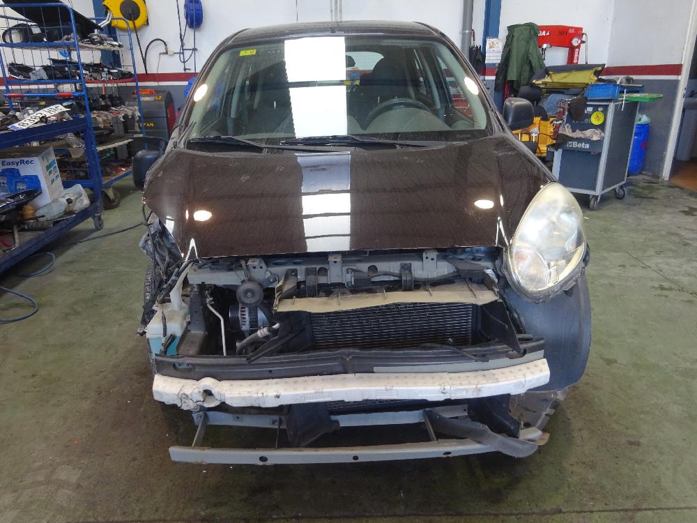 RETENEDOR PUERTA NISSAN MICRA 2013 1.2 MT 80CV