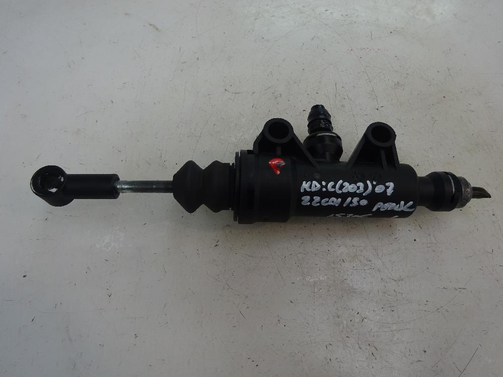 BOMBA EMBRAGUE MERCEDES BENZ CLASE C 2.2 MT 150CV | 110KW