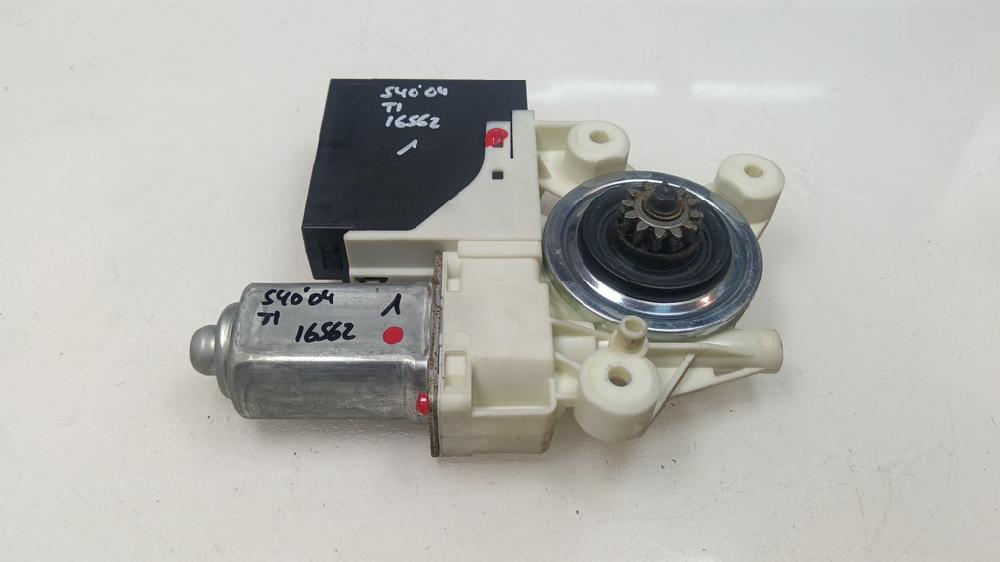 MOTOR ELEVALUNAS TRASERO IZQUIERDO VOLVO S40 2.0 MT 136CV | 100KW