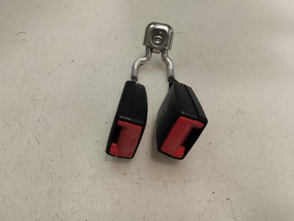 ANCLAJE CINTURON TRASERO IZQUIERDO VOLKSWAGEN POLO 2014 1.2 TDI MT 75CV
