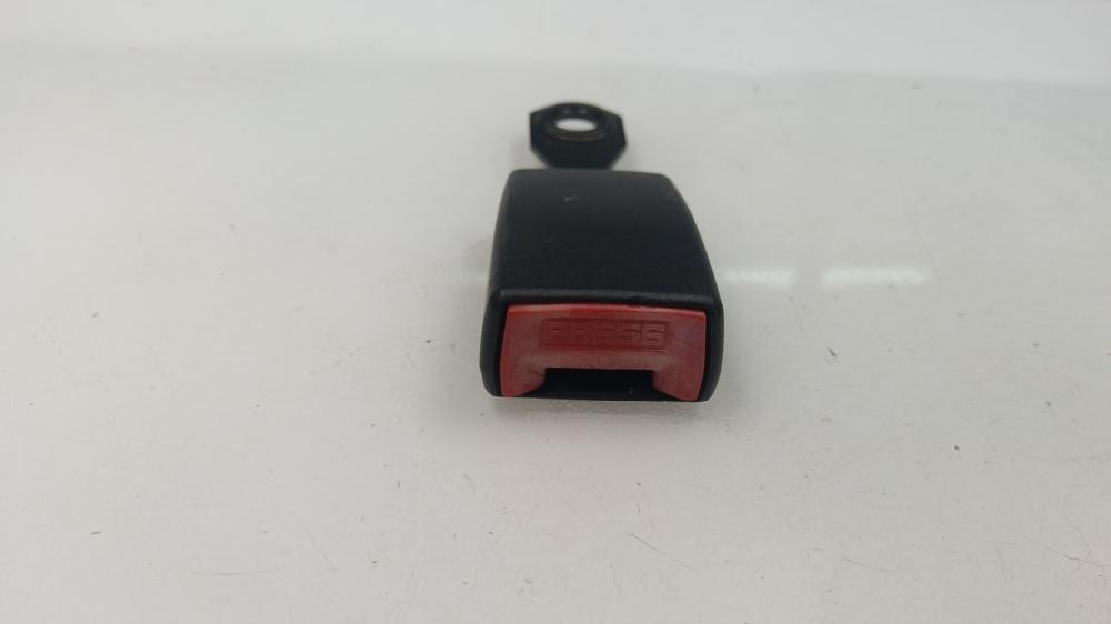 ANCLAJE CINTURON TRASERO IZQUIERDO CITROEN C2 2004 1.4 HDI MT 70CV
