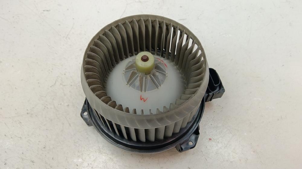 MOTOR CALEFACCION TOYOTA YARIS 1.4 D-4D MMT 89CV