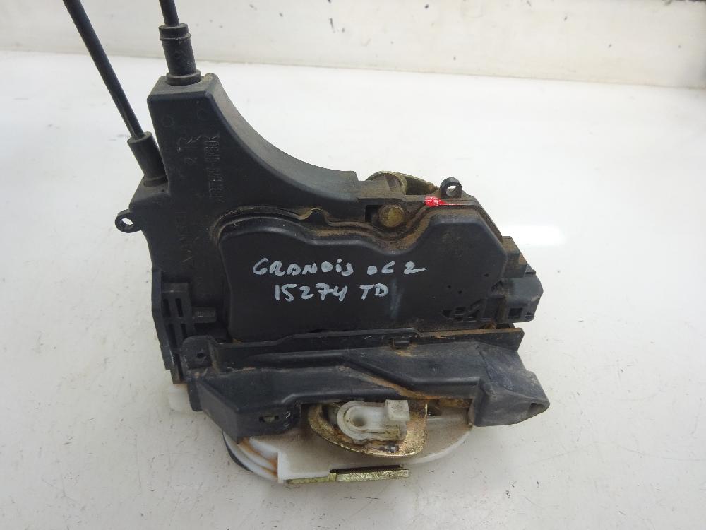 CERRADURA PUERTA TRASERA DERECHA MITSUBISHI GRANDIS 2.0 DI-D MT 134CV