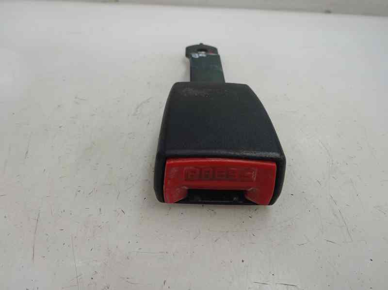 ANCLAJE CINTURON DELANTERO DERECHO RENAULT CLIO 1.5 DCI MT 70CV