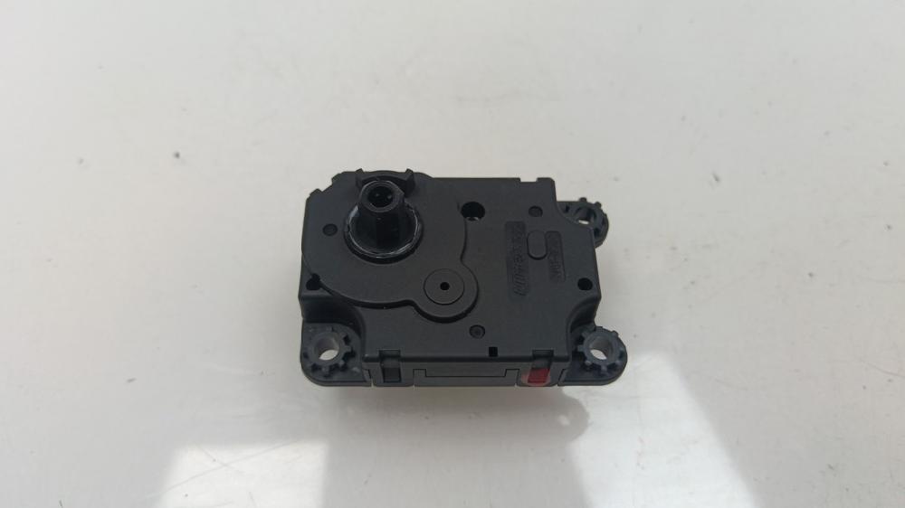 MOTOR APERTURA TRAMPILLAS CLIMATIZADOR CITROEN C4 CACTUS 2014 1.2 MT 110CV | 81KW