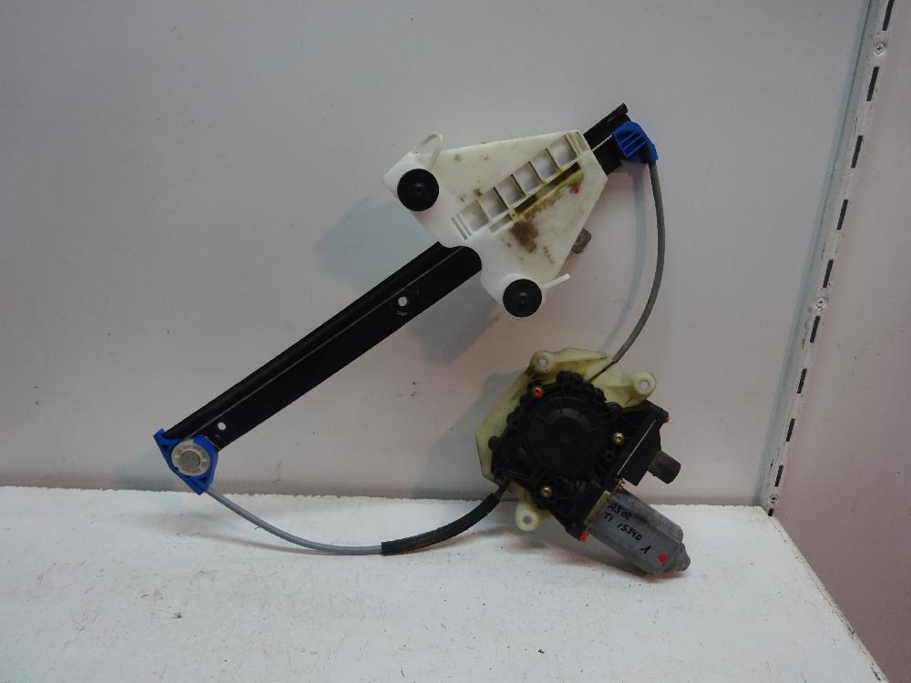 ELEVALUNAS TRASERO IZQUIERDO AUDI A3 1.6 MT 102CV