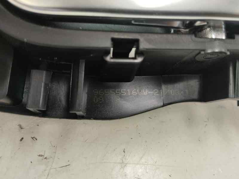 MANETA INTERIOR DELANTERA DERECHA PEUGEOT 208 1.2 MT 110CV | 81KW