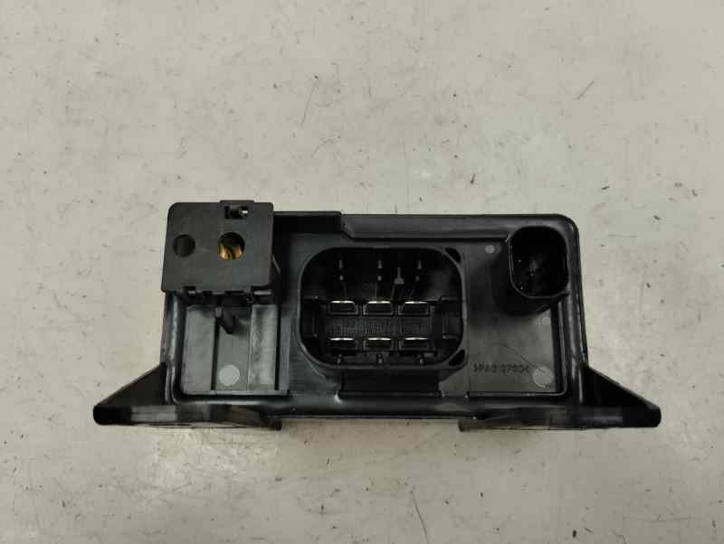CAJA PRECALENTAMIENTO MERCEDES BENZ CLASE M 2.7 ML 270 CDI MT 163CV