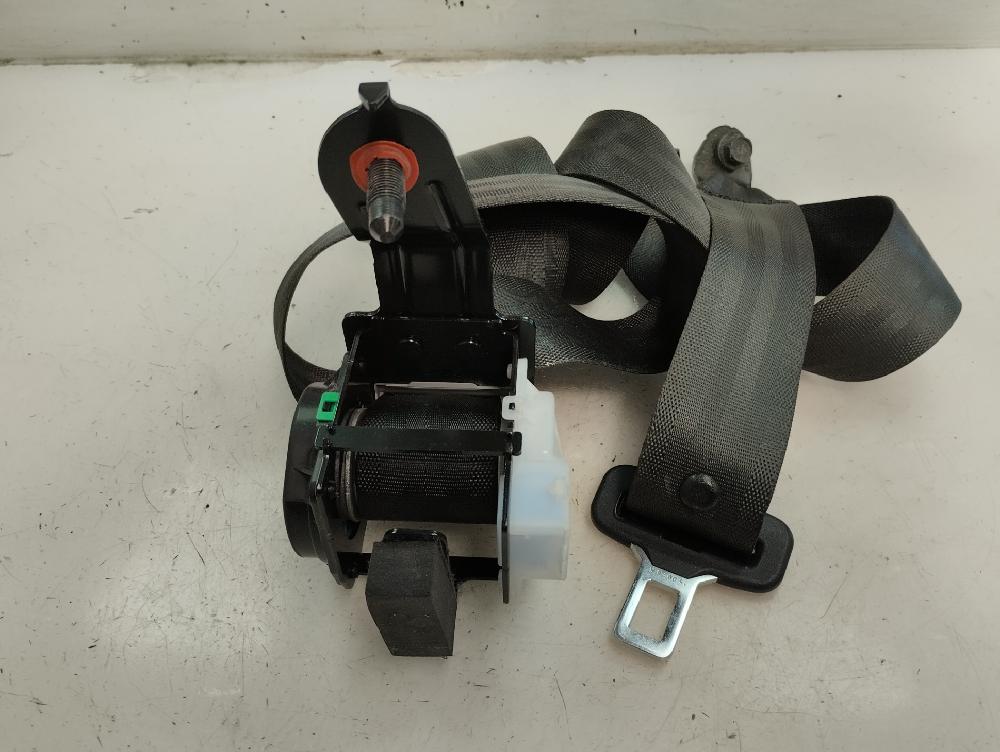 CINTURON SEGURIDAD TRASERO DERECHO HYUNDAI I40 1.7 CRDI MT 141CV