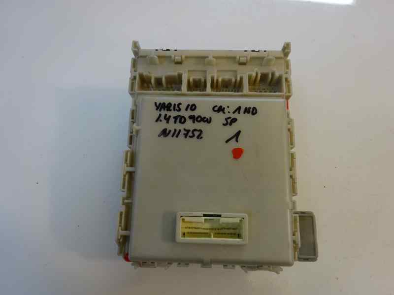 CAJA RELES FUSIBLES TOYOTA YARIS 1.4 MT 90CV | 66KW