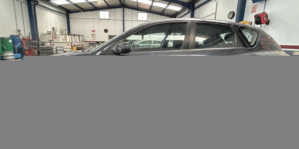FARO IZQUIERDO MAZDA 3 1.6 CITD MT 109CV