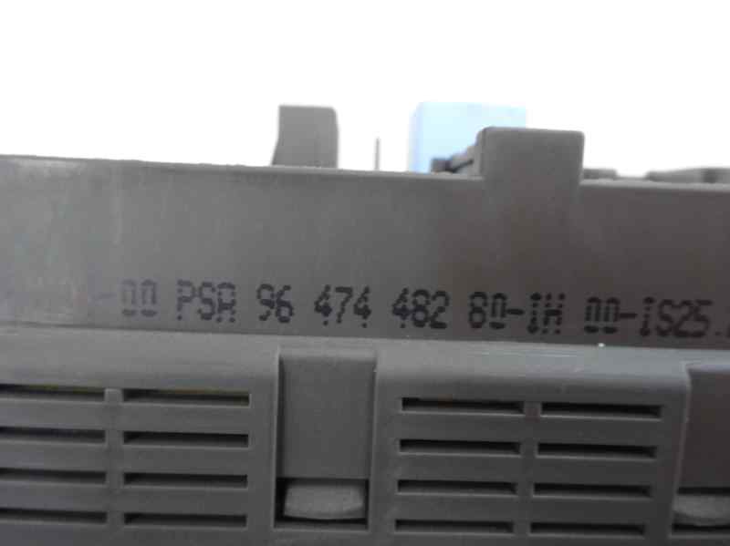 CAJA RELES FUSIBLES CITROEN C5 2.0 HDI MT 109CV