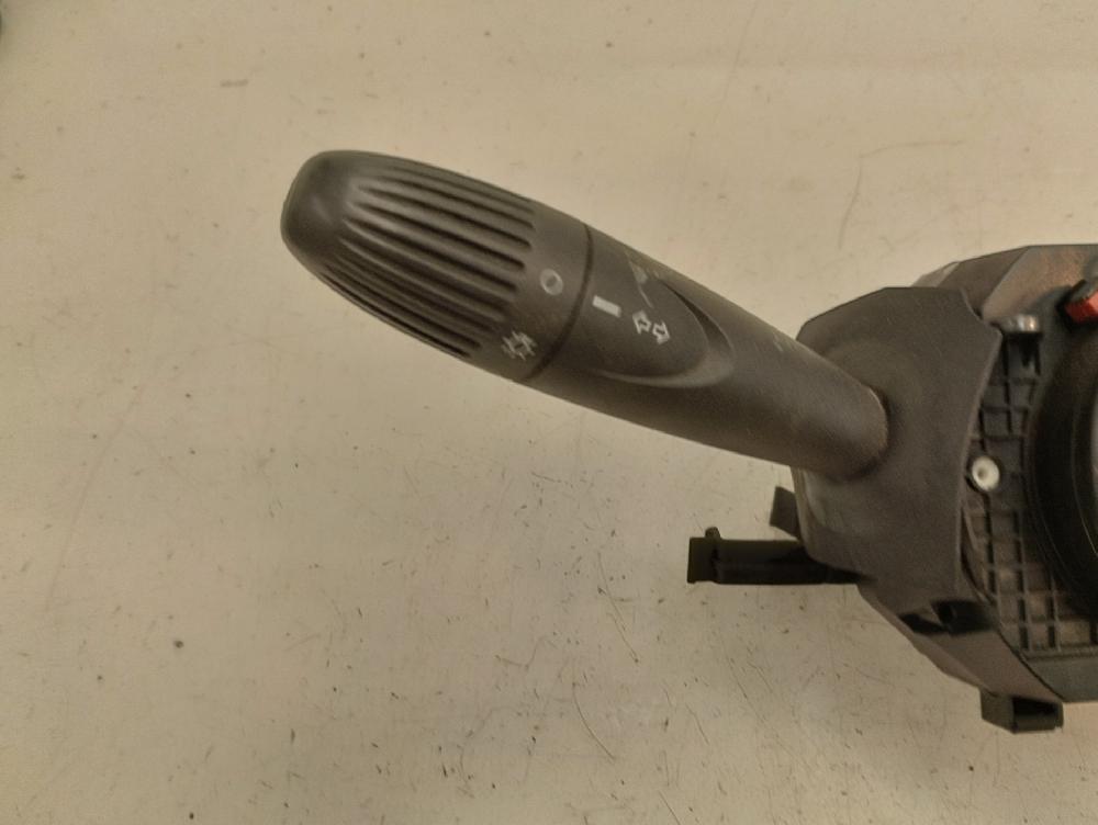 MANDO MULTIFUNCION FIAT PUNTO 1.3 TDICVT 70CV