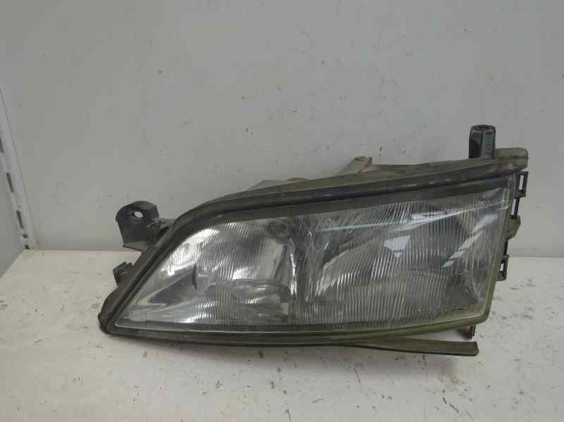FARO IZQUIERDO OPEL VECTRA 2.0 DTI MT 101CV