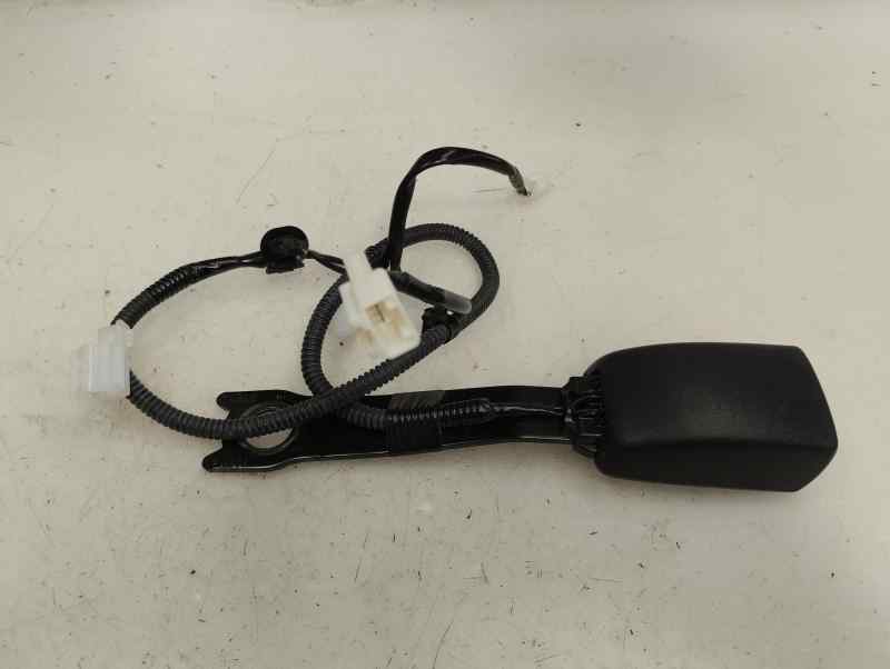 ANCLAJE CINTURON DELANTERO DERECHO TOYOTA AURIS 2.0 D-4D MT 124CV | 91KW