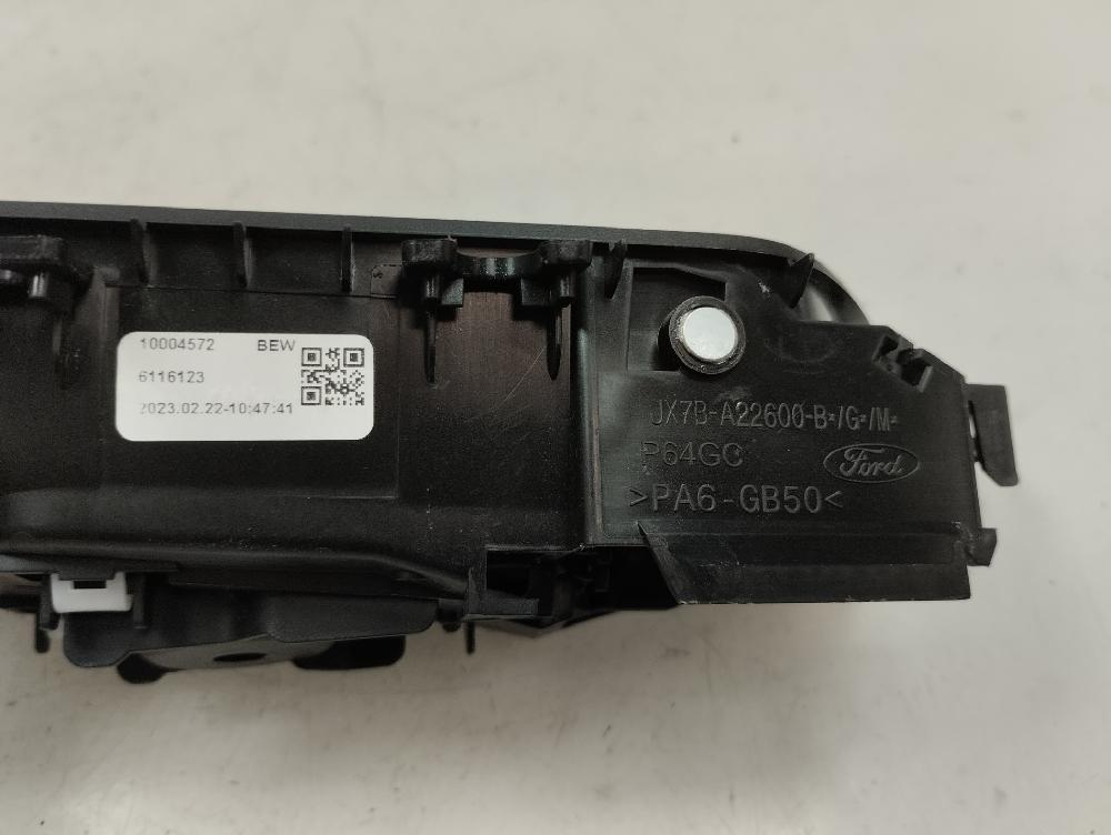 MANETA INTERIOR TRASERA DERECHA FORD KUGA 2023 1.5 150CV | 110KW, GASOLINA, MT, ACCIONAMIENTO DELANTERO