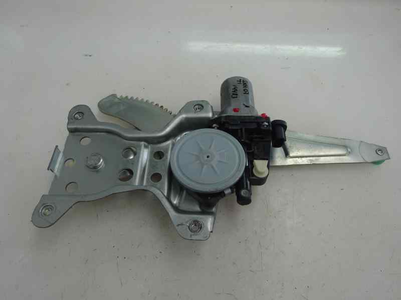ELEVALUNAS TRASERO IZQUIERDO SUZUKI SX4 1.9 DDIS MT 120CV