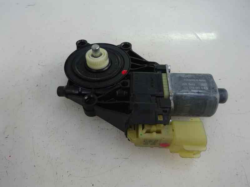 MOTOR ELEVALUNAS DELANTERO IZQUIERDO FORD FIESTA 1.25 MT 82CV