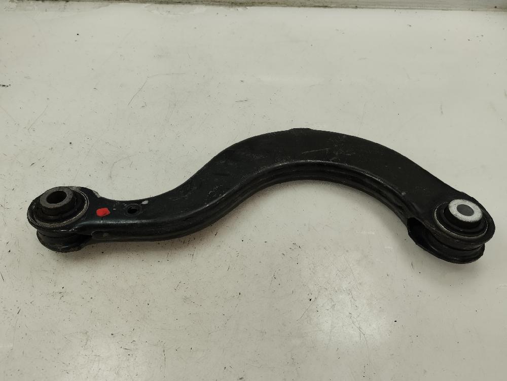 BRAZO SUSPENSION SUPERIOR TRASERO DERECHO AUDI A3 1.5 MT 150CV | 110KW