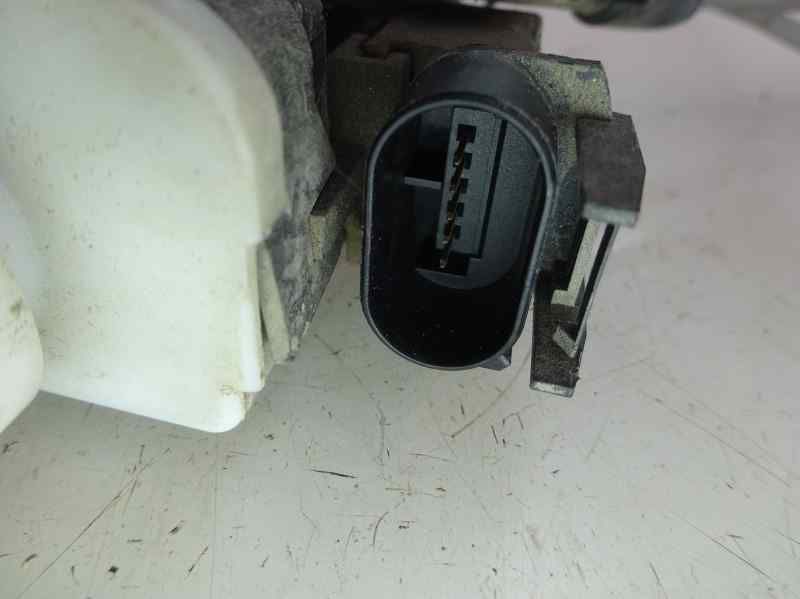CERRADURA PUERTA DELANTERA DERECHA AUDI A4 1.8 T MT 150CV | 110KW