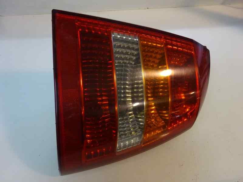 PILOTO TRASERO DERECHO OPEL ASTRA 1.6 MT 101CV | 74KW