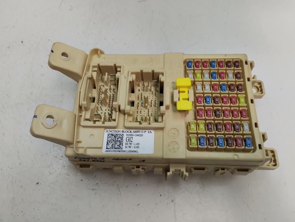 CAJA RELES FUSIBLES KIA PICANTO 1.0 MT 67CV | 49KW