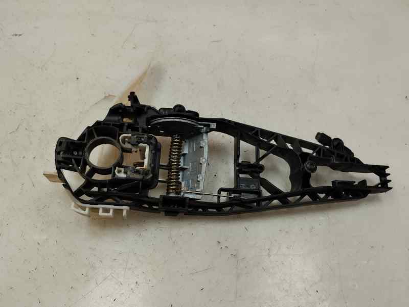 SOPORTE MANETA EXTERIOR DELANTERA IZQUIERDA BMW X1 1.5 16D SDRIVE MT 116CV