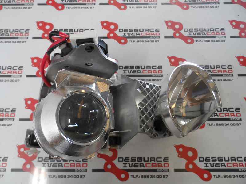 FARO IZQUIERDO LEXUS IS 2.2 MT 177CV | 130KW