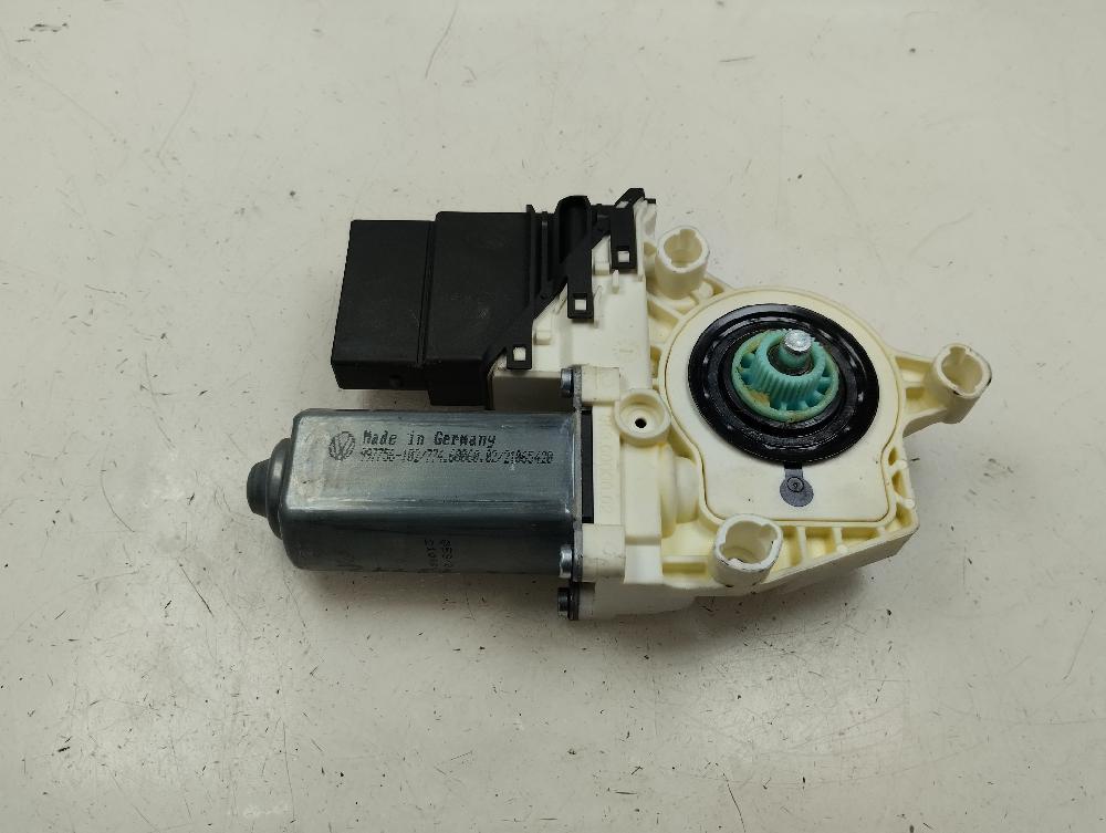 MOTOR ELEVALUNAS TRASERO IZQUIERDO VOLKSWAGEN PASSAT 2.0 TDI MT 140CV