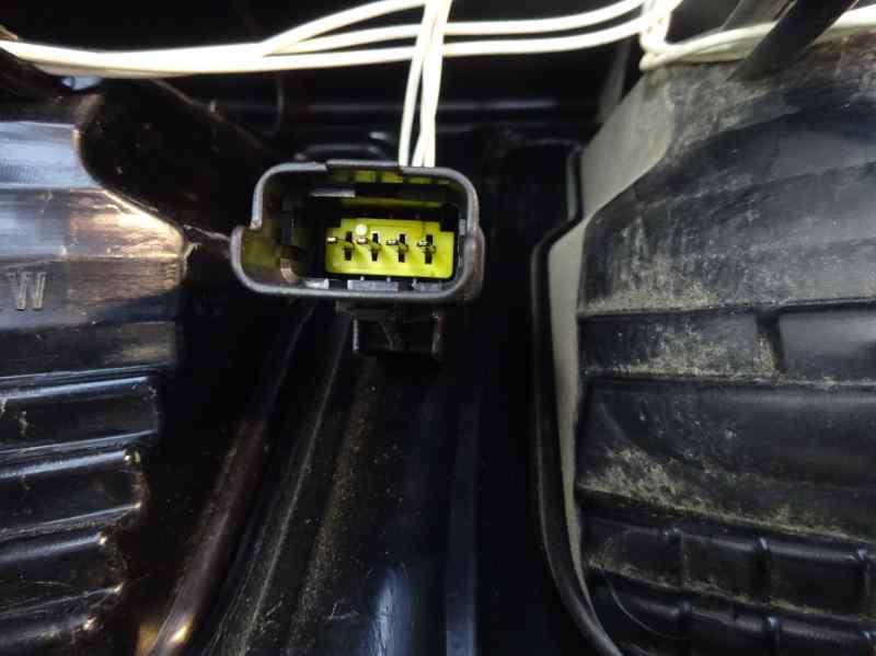 PILOTO TRASERO DERECHO CITROEN C3 PICASSO 1.6 MT 110CV