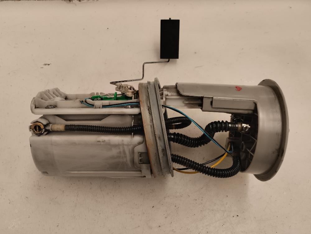 BOMBA COMBUSTIBLE AUDI A6 1.9 TDI 6MT 130CV