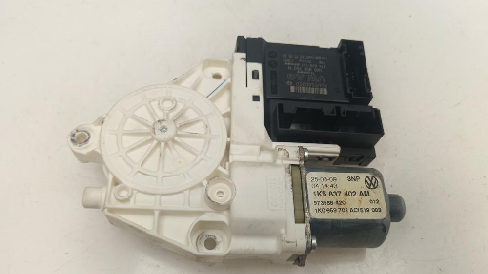 MOTOR ELEVALUNAS DELANTERO DERECHO VOLKSWAGEN JETTA 1.6 TDI MT 105CV