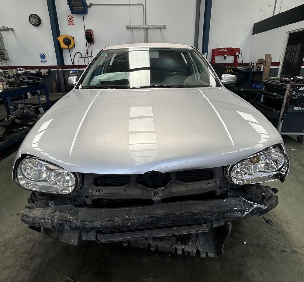 VOLKSWAGEN GOLF 1997 1.9 TDI MT 90CV