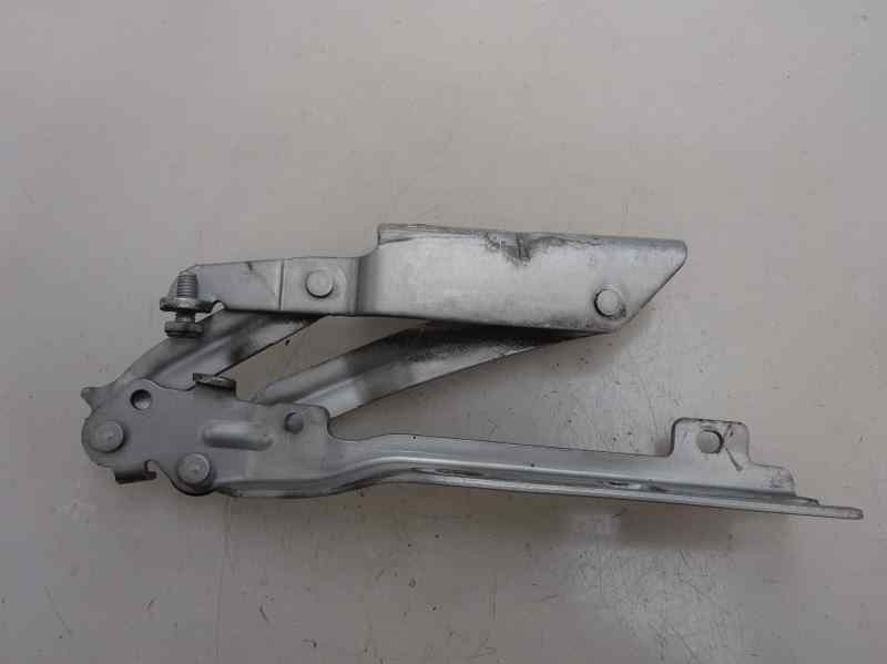 BISAGRA CAPOT DERECHA VOLKSWAGEN GOLF 1.9 TDI 5MT 105CV