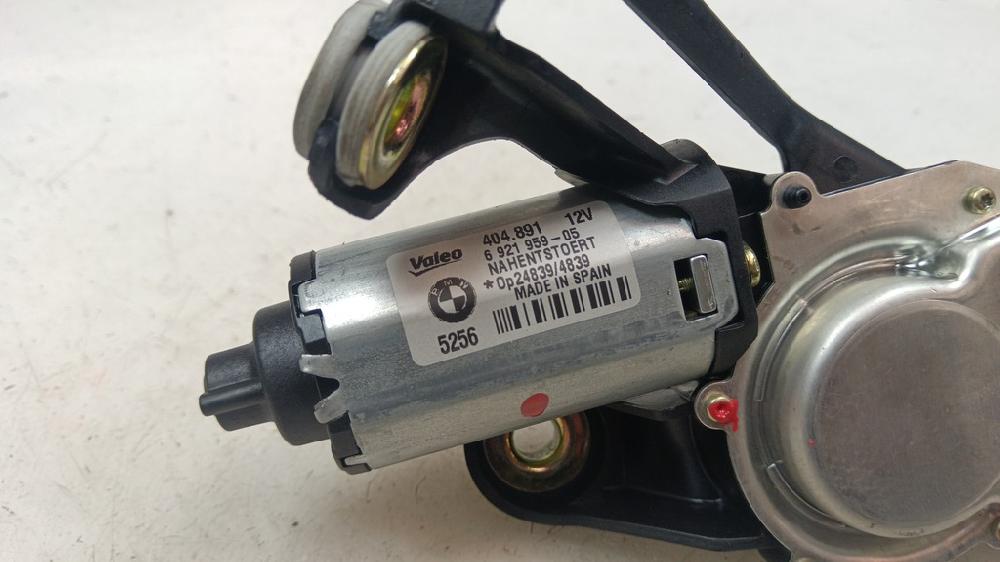 MOTOR LIMPIA TRASERO BMW SERIE 1 2006 2.0 MT 122CV | 90KW