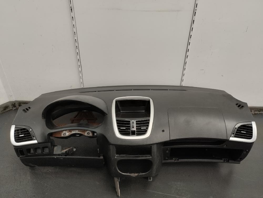 SALPICADERO PEUGEOT 206 1.4 HDI MT 68CV