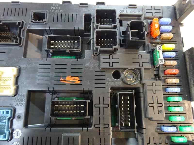 CAJA RELES FUSIBLES PEUGEOT PARTNER 1.6 HDI MT L2 90CV | 66KW