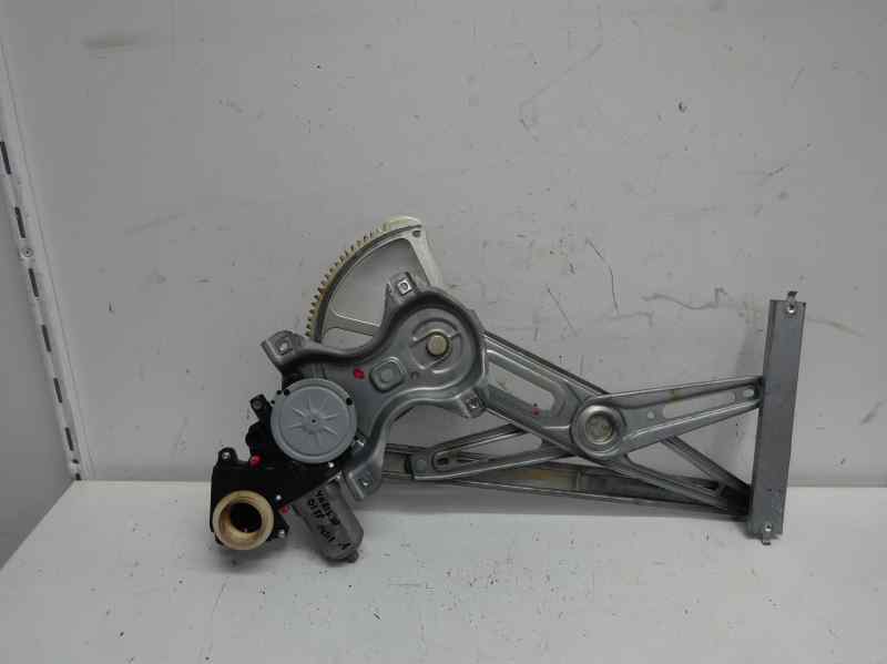 ELEVALUNAS DELANTERO IZQUIERDO TOYOTA YARIS 2010 1.0 MT 69CV
