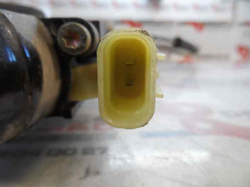 ELEVALUNAS DELANTERO DERECHO HYUNDAI GETZ 2005 1.3 AT 85CV | 63KW