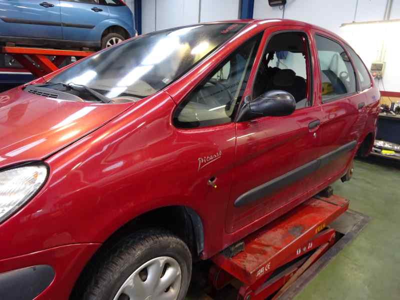 FARO IZQUIERDO CITROEN XSARA PICASSO 2001 2.0 MT 90CV | 66KW
