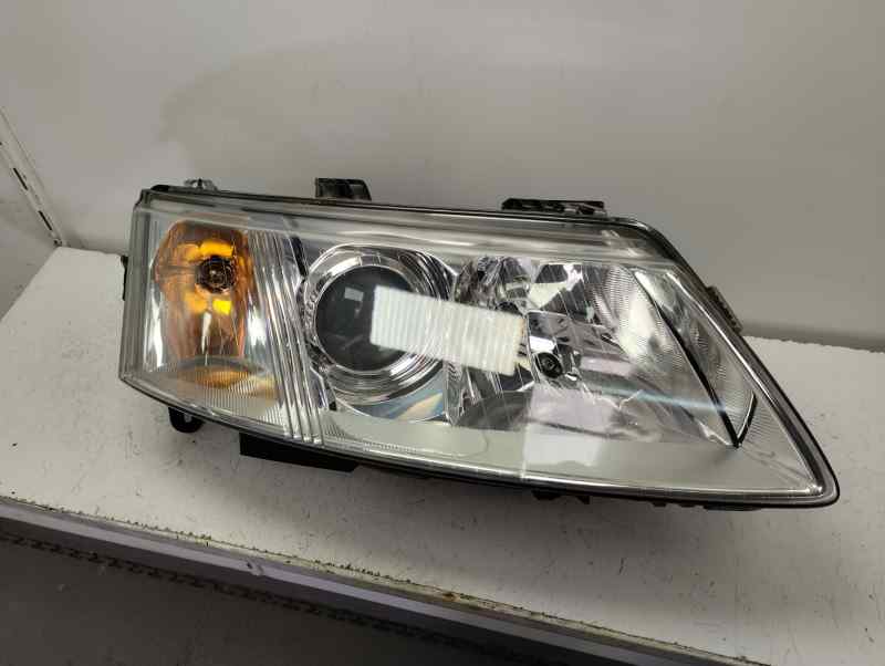 FARO DERECHO SAAB 93 1.9 TD MT 150CV