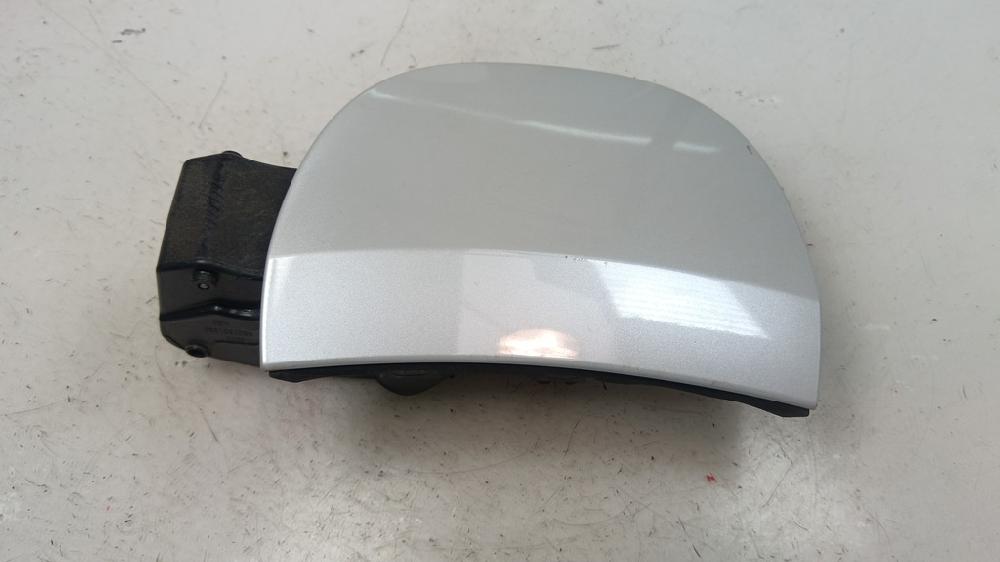 TAPA EXTERIOR COMBUSTIBLE CITROEN C4 CACTUS 1.6 MT 99CV | 73KW