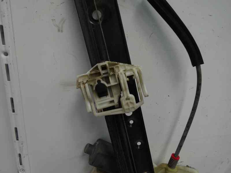 ELEVALUNAS DELANTERO DERECHO BMW X3 2.0D MT 150CV