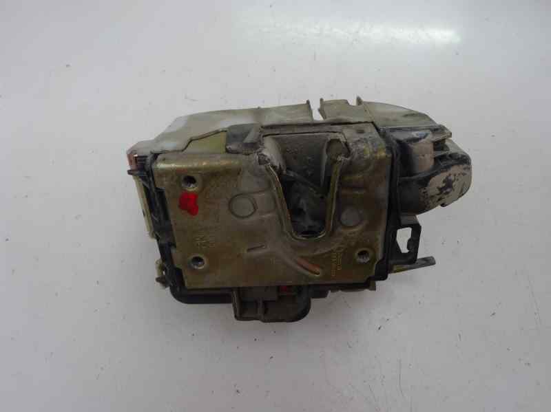CERRADURA PUERTA DELANTERA DERECHA SEAT IBIZA 1998 1.4 MT 60CV | 44KW