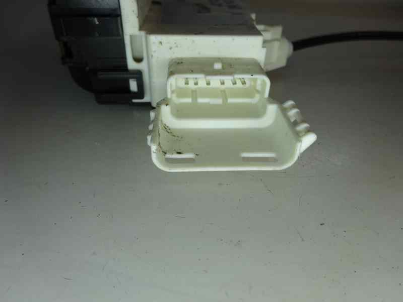 CERRADURA PUERTA TRASERA DERECHA CITROEN C4 1.6 HDI MT 90CV