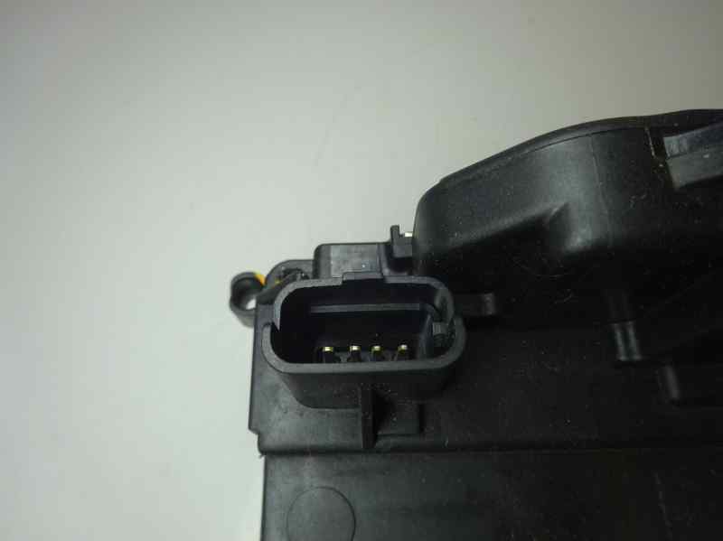 CERRADURA PUERTA DELANTERA IZQUIERDA RENAULT CLIO 1.5 DCI MT 85CV